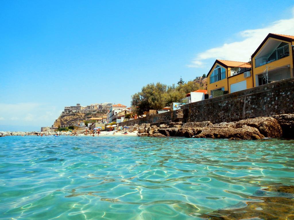 Marina Holiday Home Pizzo  Rum bild