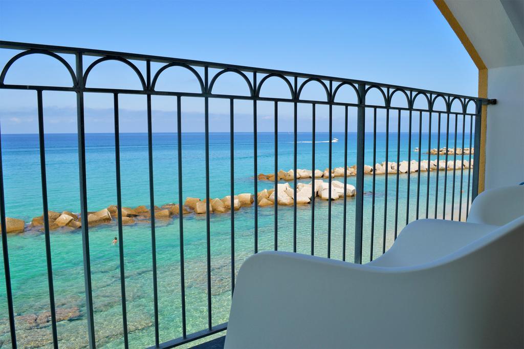 Marina Holiday Home Pizzo  Exteriör bild